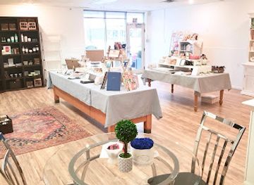 indiana/northwest-indiana/shop/toluka-paperie-gifts