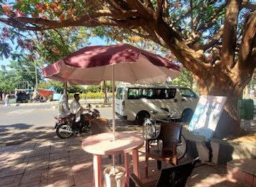 ethiopia/axum/shop/ezana-cafe