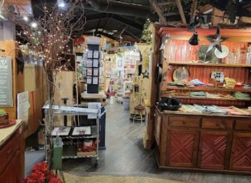 texas/amarillo/shop/lizzie-mae-s