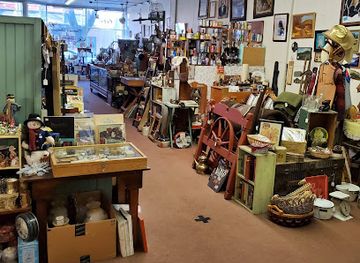 colorado/trinidad/shop/theresa-s-antiques