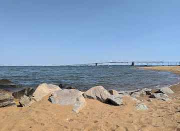 maryland/sandy-point-state-park/shop/flounder-pavilion-beach-front-sandy-point-state-park