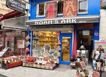 turkiye/istanbul/sultanahmet/shop/noah-s-ark-rugs-souvenirs