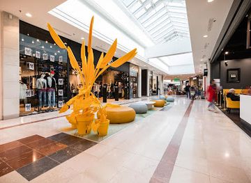 france/dordogne/shop/centre-commercial-la-feuilleraie