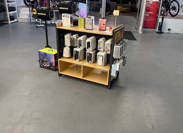 california/burbank/shop/art-boutique-cellular