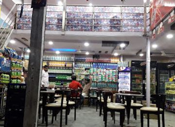 india/hyderabad/golconda-fort/shop/fort-view-bakars