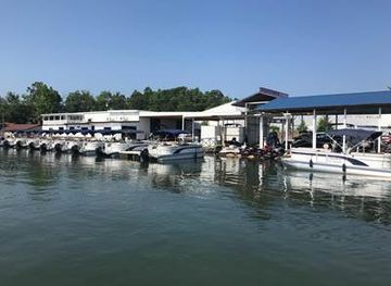 alabama/lake-martin/shop/momentum-marine-at-lake-martin