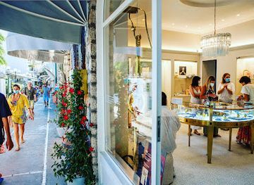 italy/capri/shop/amedeo-capri