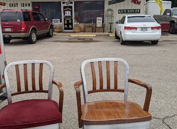 texas/east-texas/shop/the-resale-shop