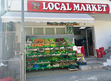 albania/ksamil-region/shop/local-market
