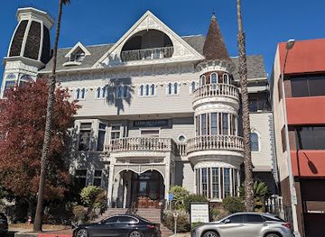 california/venice-beach/shop/marina-collection