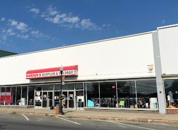 maine/penobscot-county/shop/marden-s