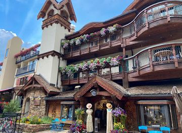colorado/vail/shop/pano-european-boutique
