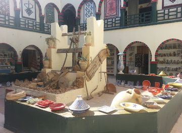 tunisia/the-dahar-mountains/shop/ste-mini-souk