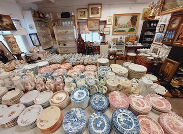 estonia/haapsalu/shop/haapsalu-antiigiladu