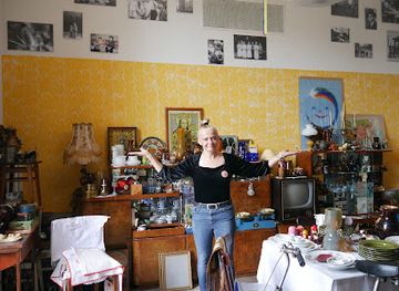 poland/krakow/nowa-huta/shop/sklep-bialy-latawiec