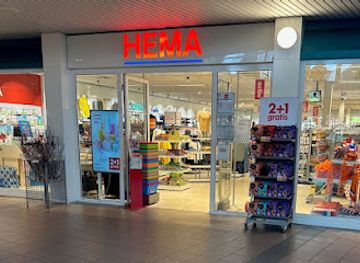 netherlands/volendam/shop/hema-volendam