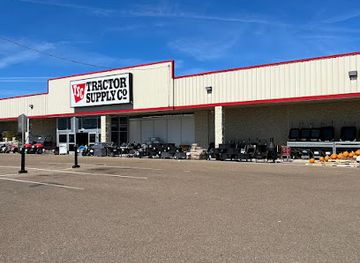 tennessee/reelfoot-lake-area/shop/tractor-supply-co