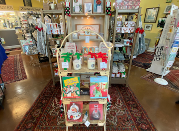 tennessee/middle-tennessee/shop/metropolis-gifts-more