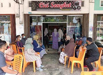 indonesia/west-sumatra/shop/unici-songket-silungkang