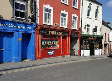 ireland/county-kilkenny/shop/market-cross-shopping-centre