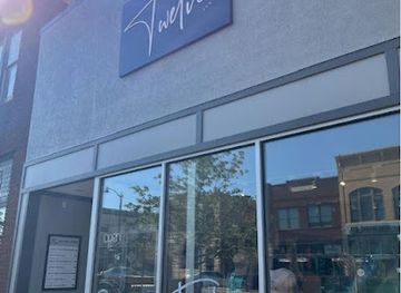 kansas/manhattan/shop/twelve-a-fellowship-boutique