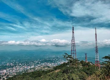 sri-lanka/knuckles-mountain-range/shop/hanthana-mountain-view-point