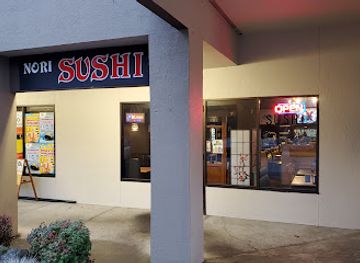 washington/federal-way/shop/the-quad-shopping-center