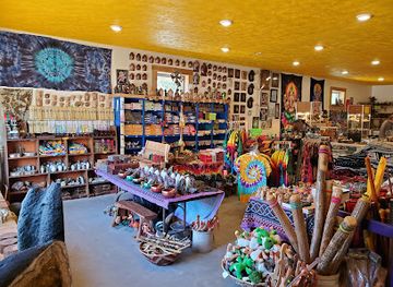 illinois/giant-city-state-park/shop/makanda-trading-company