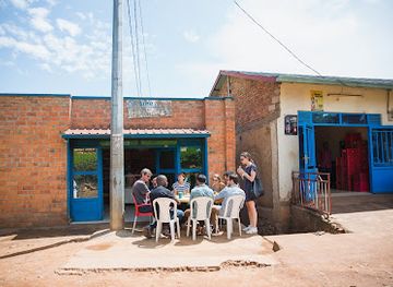 rwanda/volcanoes-national-park/shop/go-kigali-tours-boutique