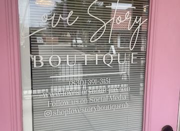 texas/new-braunfels/shop/love-story-boutique