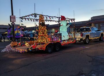 new-mexico/los-alamos/shop/mari-mac-village-shopping-center