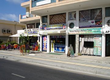 cyprus/akamas-peninsula/shop/crystal-shop-cyprus