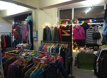 india/the-himalayas/shop/himalayan-thrift