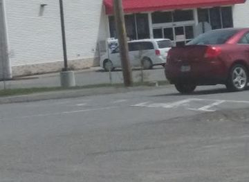 maine/mount-katahdin/shop/family-dollar