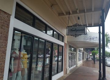 florida/pensacola/shop/indigeaux-denim-bar-boutique