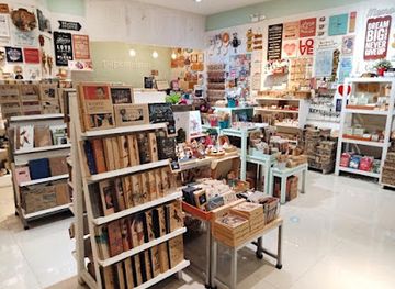 philippines/national-capital-region-ncr/shop/papemelroti-ali-mall