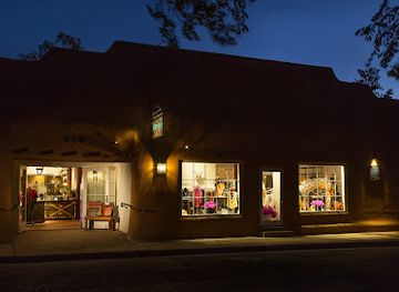 new-mexico/santa-fe/canyon-road/shop/karina-on-canyon