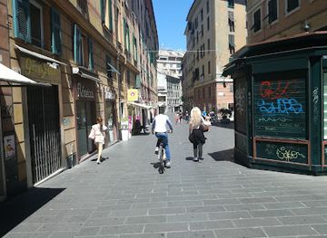 italy/genoa/foce/shop/questione-di-feeling