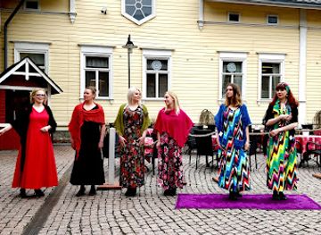 finland/north-karelia/shop/matelin-lahja-aitta