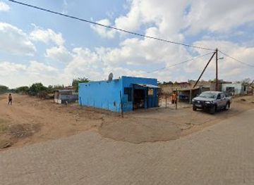 south-africa/bushveld/shop/efram-tuck-shop