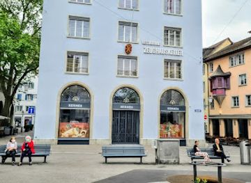 switzerland/zurich/lindenhof/shop/hermes-boutique-zurich