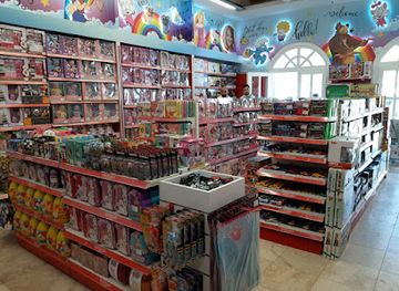 turkiye/cesme/shop/toyzz-shop-cesme-marina