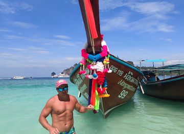 seychelles/felicite-island/shop/flocy-s-store