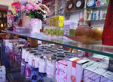 india/himachal-pradesh/shop/ice-of-emotions-a-cultural-gift-store