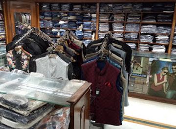 india/agra/shop/bachoomal-gallery