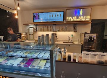 costa-rica/playa-flamingo/shop/pan-de-azucar-flamingo-ice-cream-shop