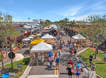 florida/st-petersburg-beach/shop/corey-avenue-shopping-district