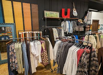 indiana/fort-wayne/shop/the-urban-hippie