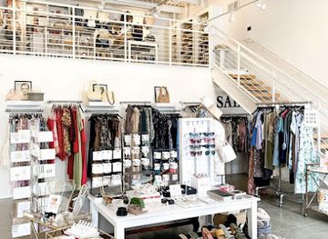 alabama/huntsville/downtown-huntsville/shop/elitaire-boutique