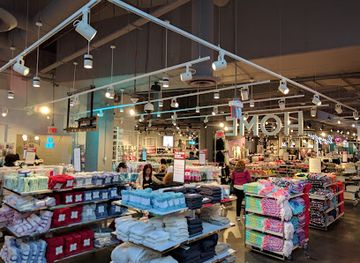 massachusetts/boston/shop/primark